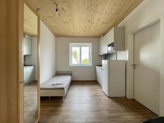 1 Schlafzimmer Vorarlberg 6890 98915905
