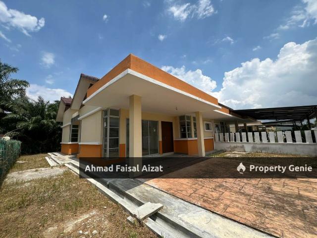 1 Semi Detached House, Jalan Helang, Jalan Kebun Baru, Telok Panglima Garang