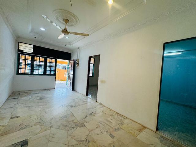 1 Single Storey house Taman Desa Damai Bentong