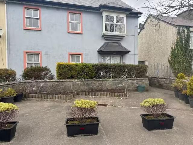 1 Somerset Apartments, Enniscrone, Co Sligo, F26YP11 is for sale
