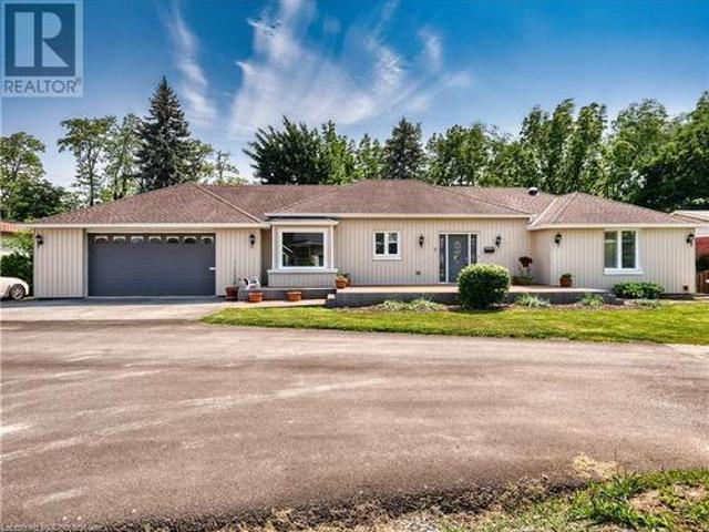 1 Sparkes Street, St. Catharines, ON, L2N 4E1 house for sale | Listing ID 40743 | Royal LePage