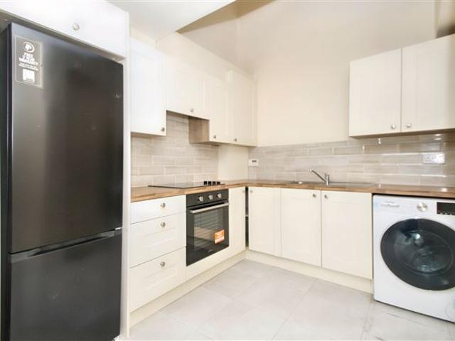 1 The Mews, Corabbey Court, Midleton, Cork Russell Estate Agents Ltd 4696 MyHome. Ie Residential