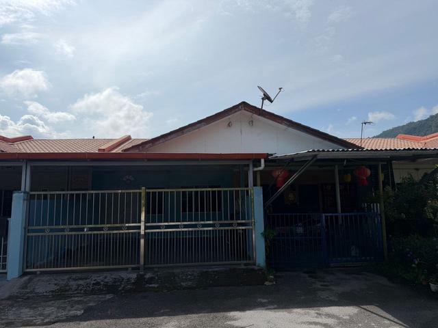 1 Tingkat Tengah Siniawan Bau