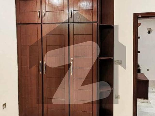 Upper Portion 1 Kanal House Available For Rent In Canal Garden