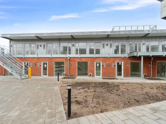 Lys 1 værelses lejlighed i Valby