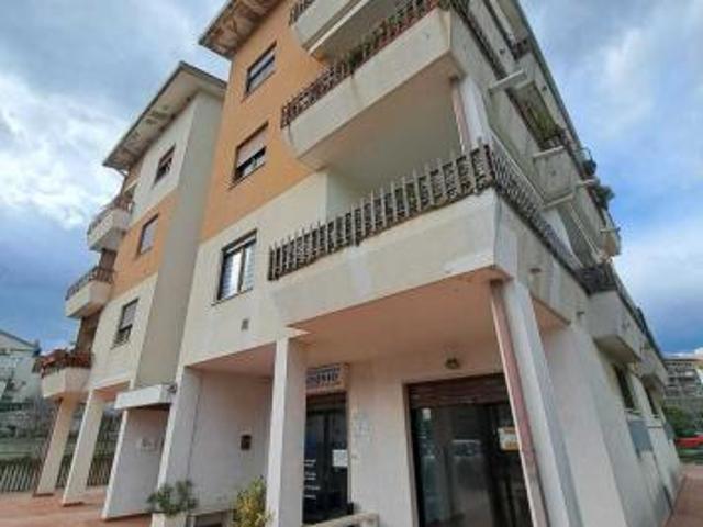 1 Vetrina in vendita a Lanciano