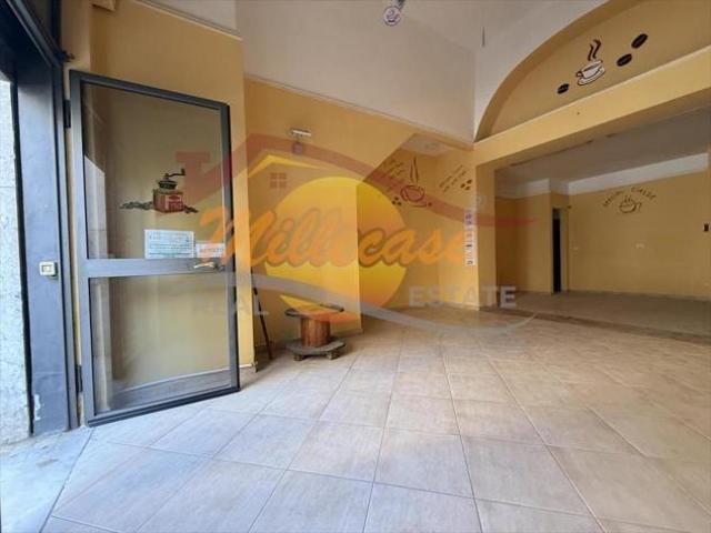 1 Vetrina in vendita a Siracusa