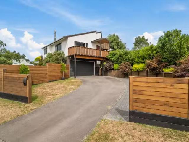 1 Waitawa Place, Lynmore, Rotorua