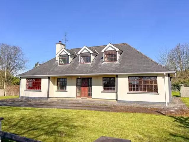1 Windsor Grove, Mill Road, Thurles, Co. Tipperary