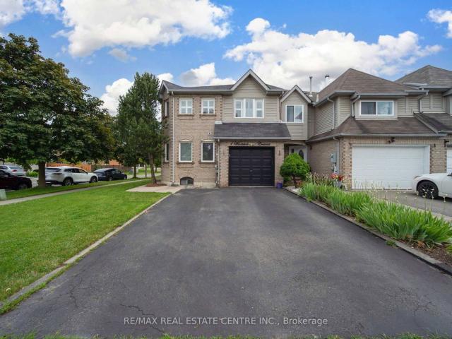 1 Wooliston Crescent, Brampton | For Sale @ $839,900 | Condos. Ca