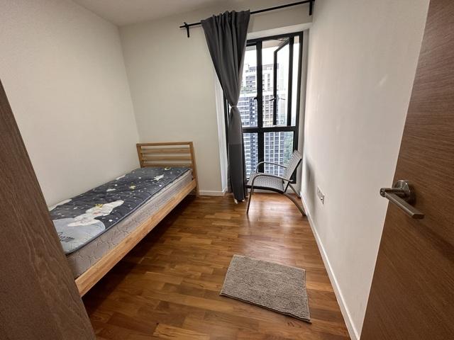 1 Year Rental of Common Room Rental for 1 Person at Queenstown