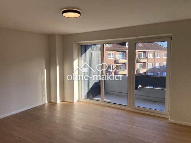 1 Zi ETW, 31m² mit Balkon, Aufzug, Tiefgaragenstellplatz und separatem Kellerraum
