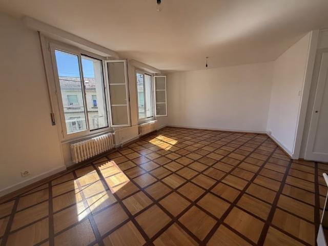 1 Zimmer, 40 m², 5. Stock