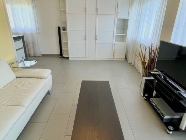 1 Zimmer, 42 m²
