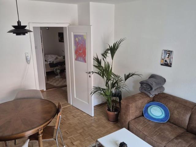 1 Zimmer, 47 m², 3. Stock