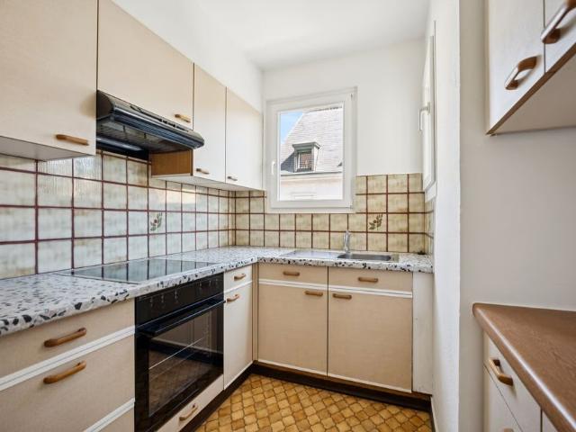 1 Zimmer, 49 m², 3. Stock