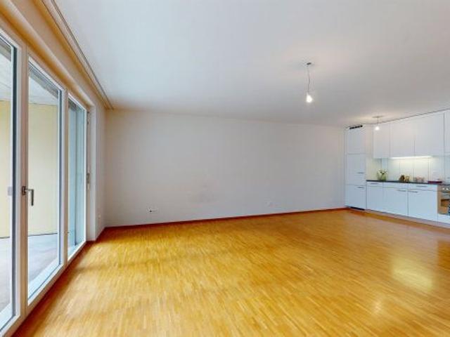 1 Zimmer, 53 m², 1. Stock