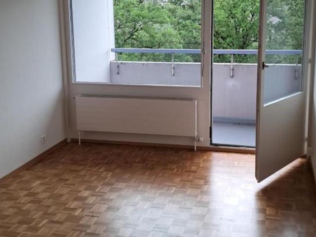 1 Zimmer, 52 m², 3. Stock