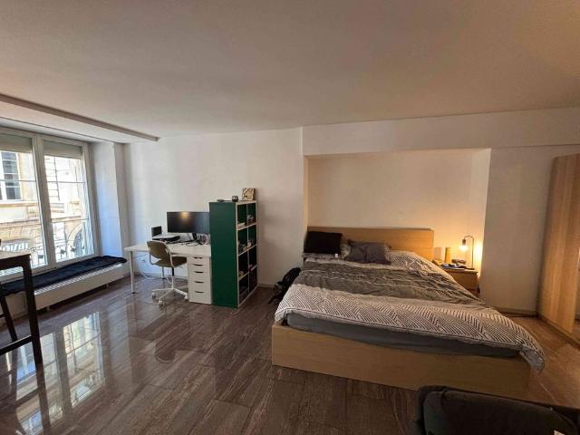 1 Zimmer, 55 m², 1. Stock