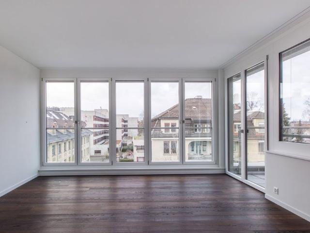 1 Zimmer, 63 m², 4. Stock