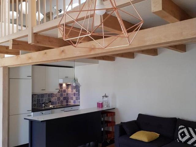 1 Zimmer, 60 m², 4. Stock