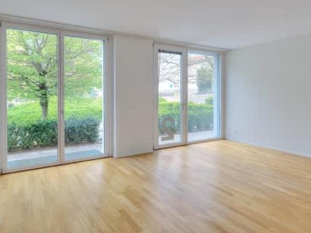 1 Zimmer, 61 m², Untergeschoss