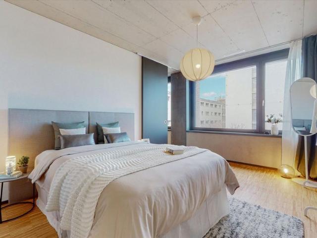 1 Zimmer, 78 m², 3. Stock