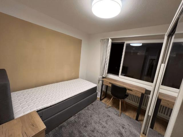 1 Zimmer, 9 m², EG
