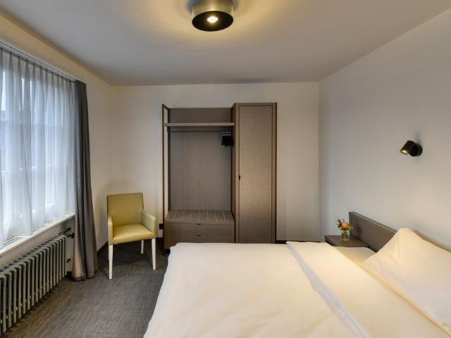 1 Zimmer, 13 m², 1. Stock