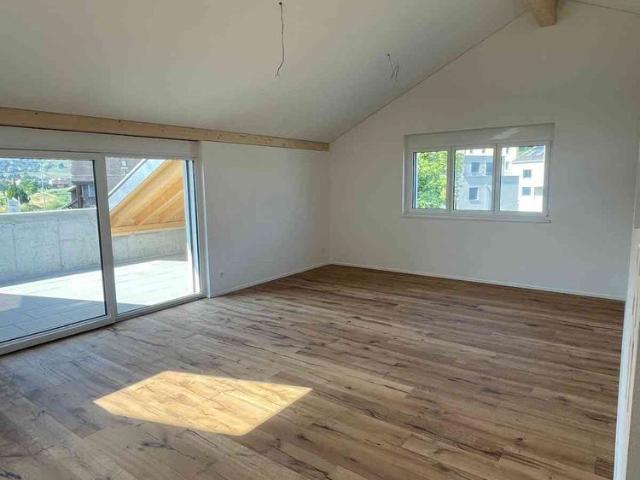 1 Zimmer, 13 m², 2. Stock