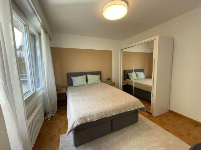 1 Zimmer, 13 m², 4. Stock