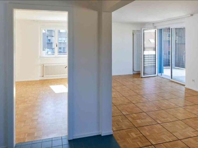 1 Zimmer, 10 m², 2. Stock