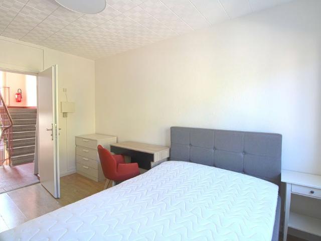 1 Zimmer, 11 m², 1. Stock