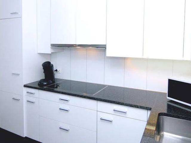 1 Zimmer, 12 m², 1. Stock