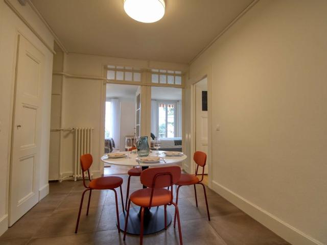 1 Zimmer, 12 m², 1. Stock