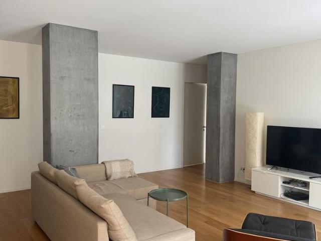 1 Zimmer, 12 m², 1. Stock