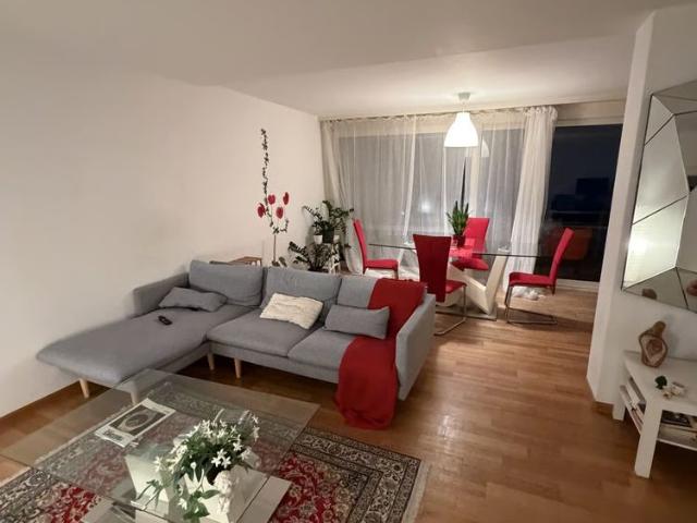 1 Zimmer, 12 m², 1. Stock
