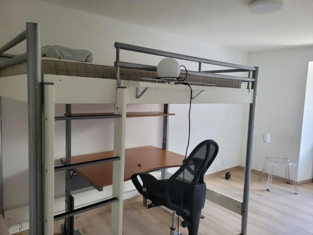 1 Zimmer, 12 m²
