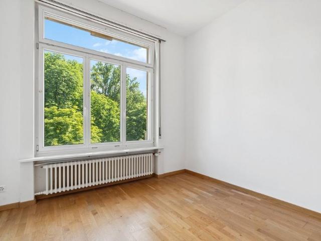 1 Zimmer, 14 m², 2. Stock