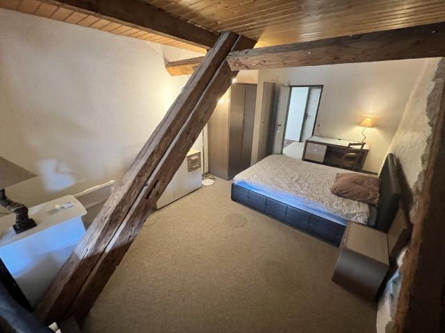 1 Zimmer, 14 m², 2. Stock
