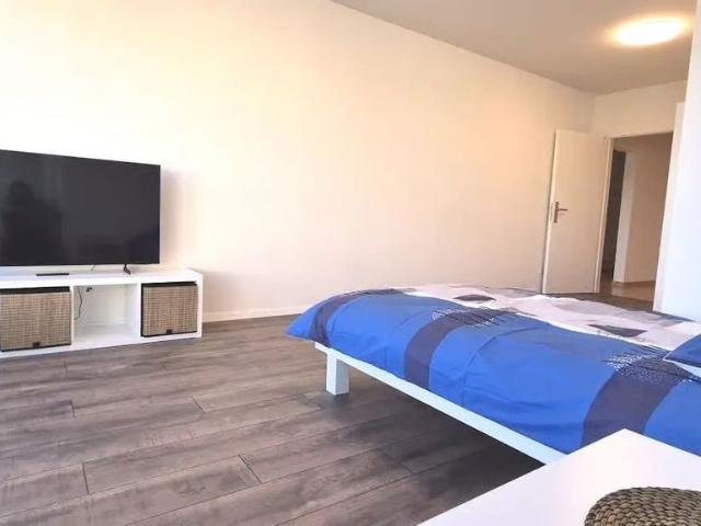 1 Zimmer, 15 m², 2. Stock