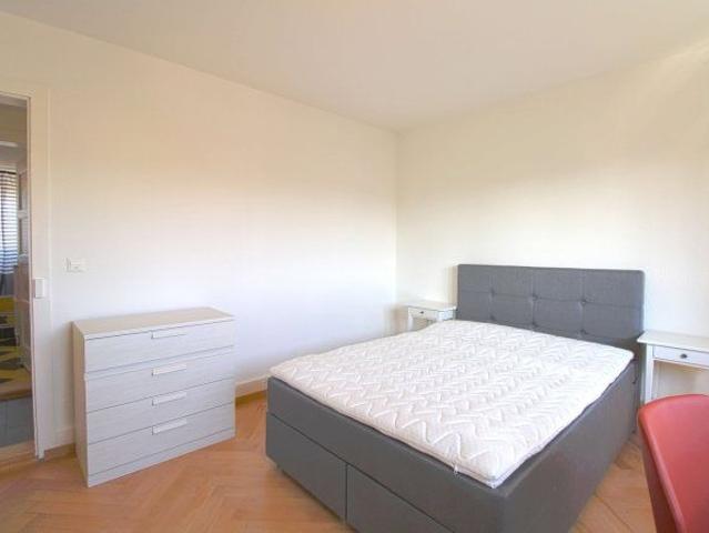 1 Zimmer, 14 m², 3. Stock