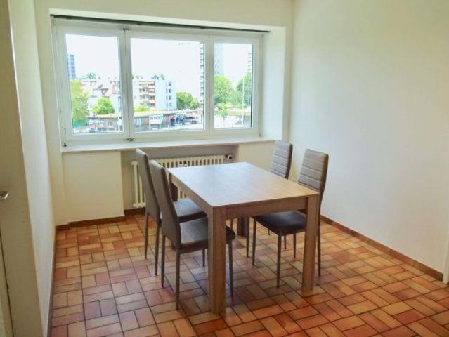 1 Zimmer, 14 m², 3. Stock