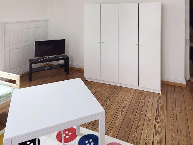 1 Zimmer, 15 m², 1. Stock