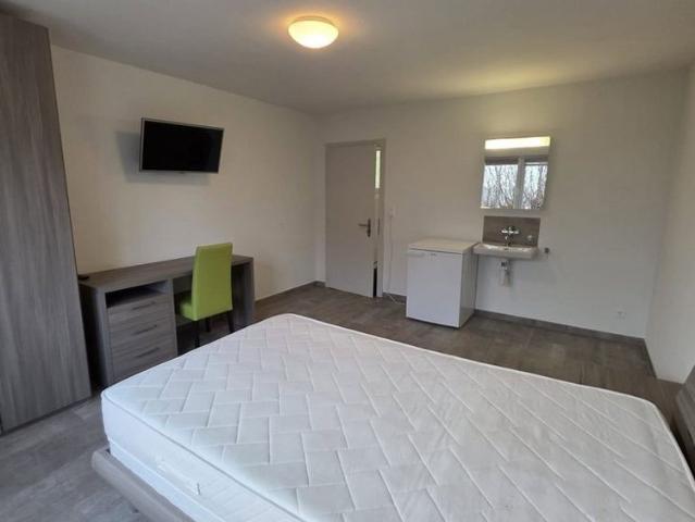 1 Zimmer, 15 m², 1. Stock