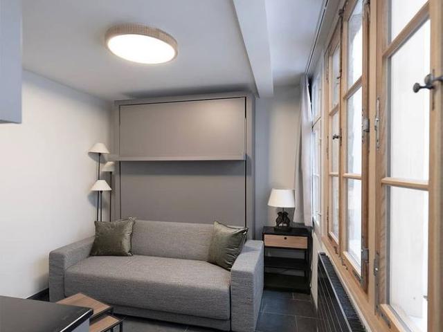 1 Zimmer, 15 m², 1. Stock