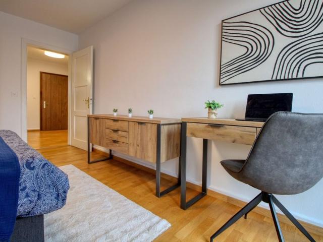 1 Zimmer, 15 m², 1. Stock