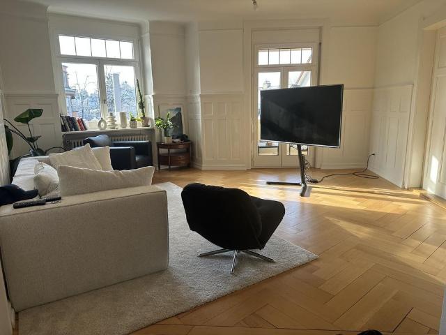 1 Zimmer, 15 m², 2. Stock