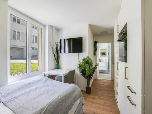 1 Zimmer, 15 m², 2. Stock