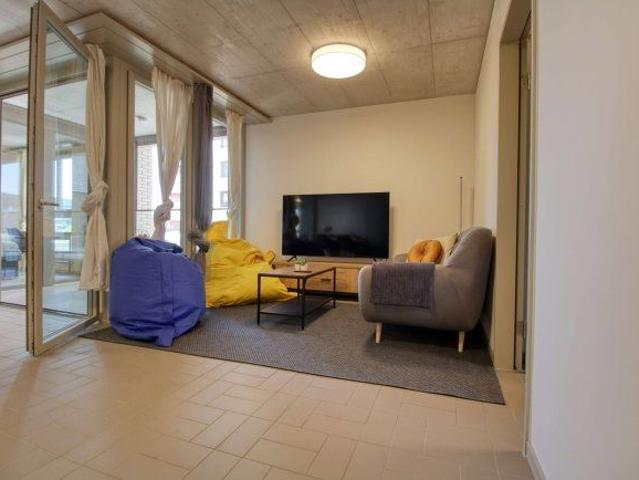 1 Zimmer, 15 m², 2. Stock